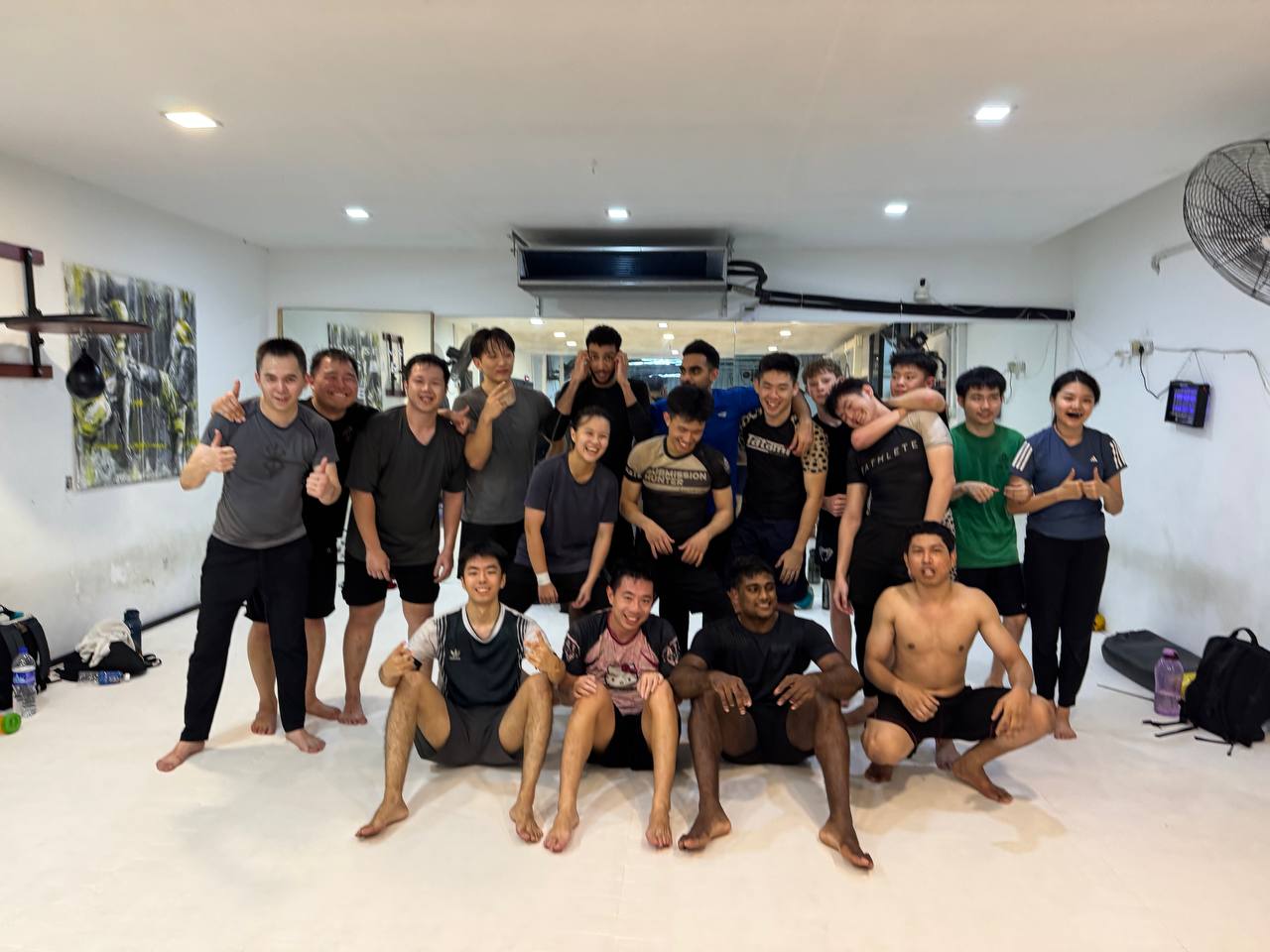 The full Wasp MMA fight team and members posing together