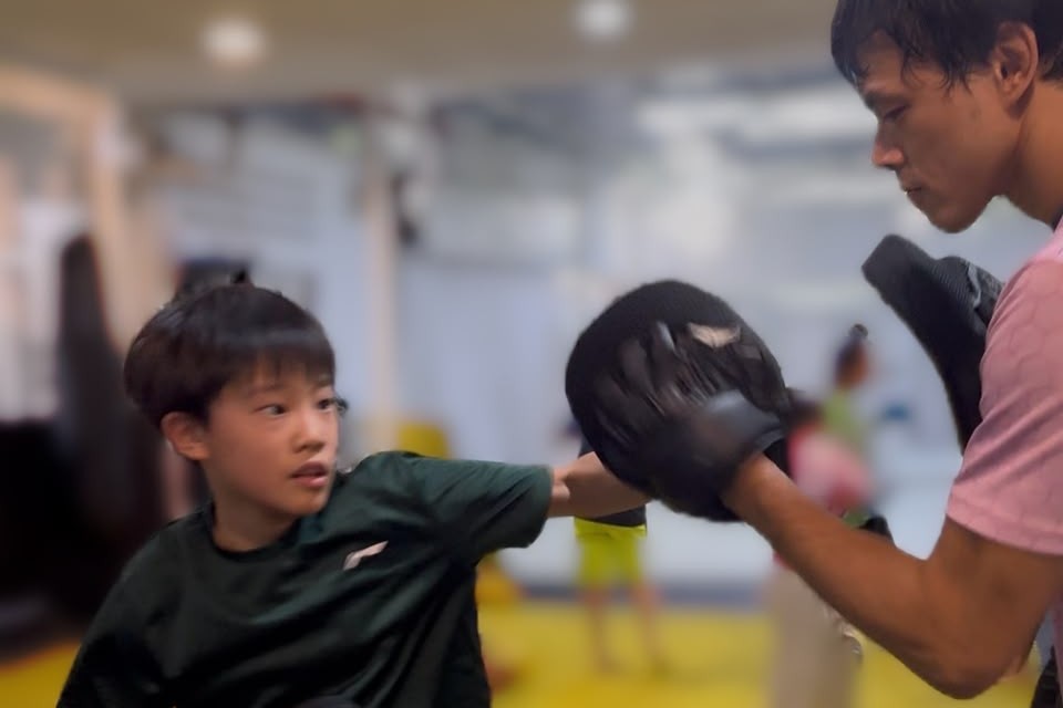 Teen MMA class